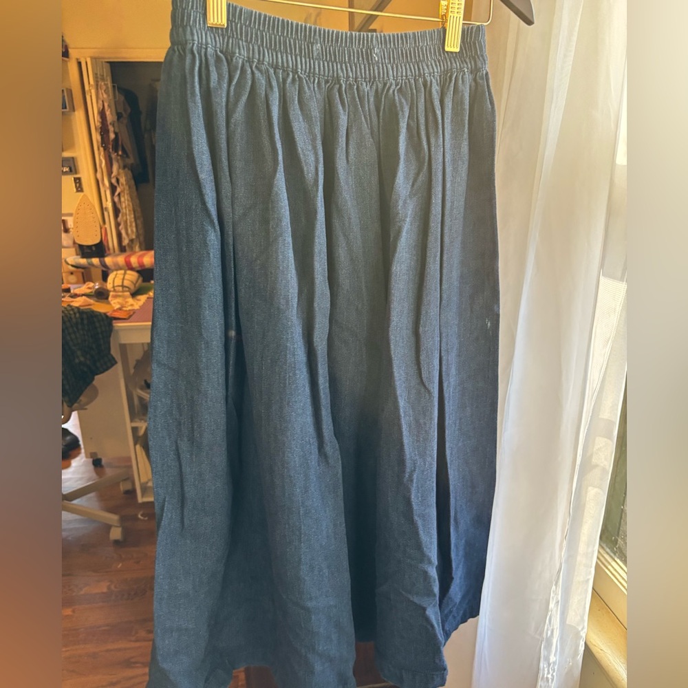 Vintage navy blue chambray denim elastic waist skirt -100% cotton